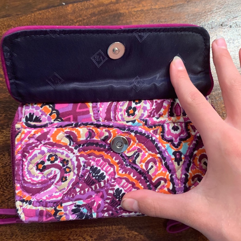 Vera Bradley Wallet/purse - Picture 2 of 8